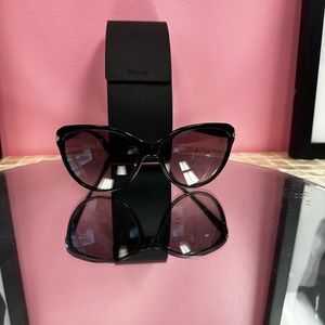 Prada Spr15P Black Sunglasses